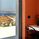 Villa Grammes Boutique *