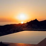 Villa Grammes Boutique *